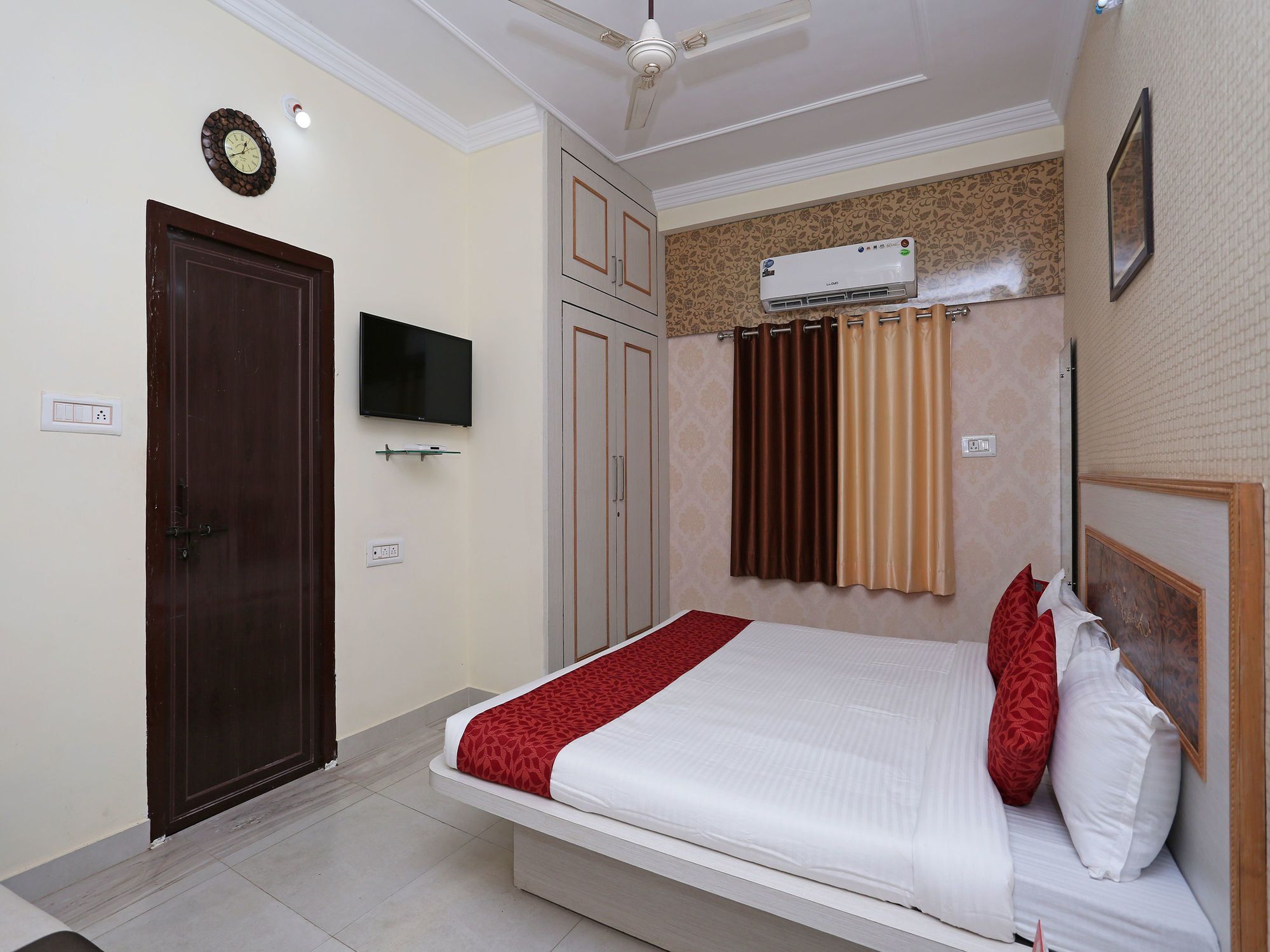 Oyo 10104 Radhika Resort Kota  Exterior photo