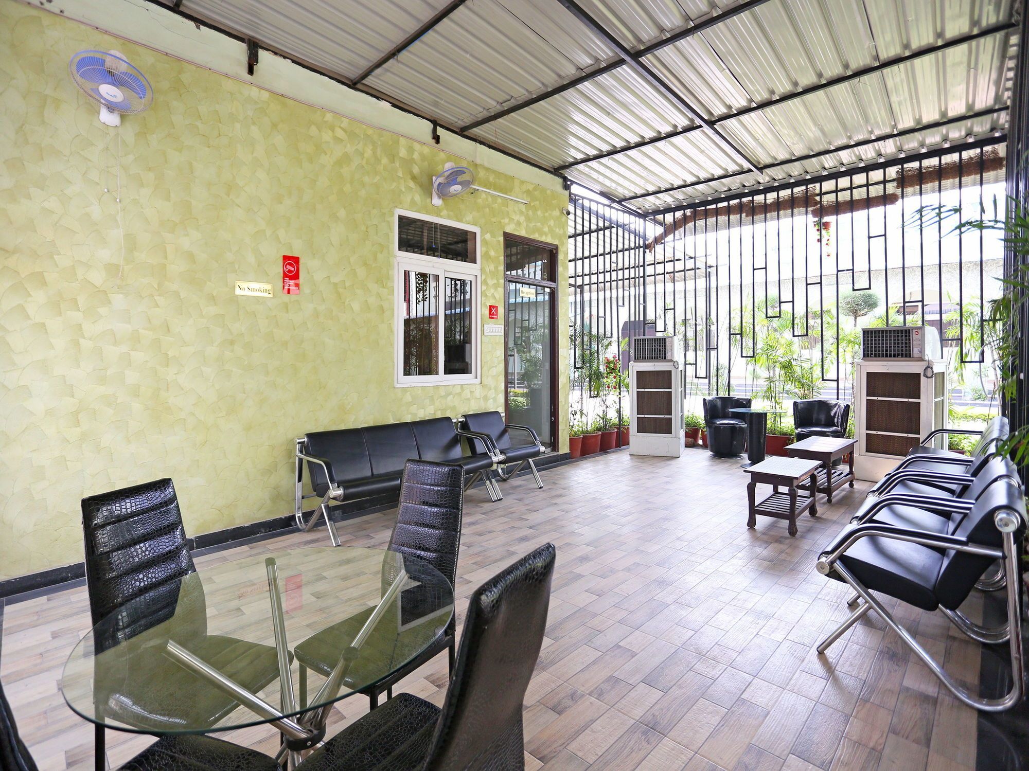 Oyo 10104 Radhika Resort Kota  Exterior photo